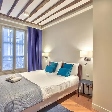 Apartment 73 - Etienne Marcel Paris