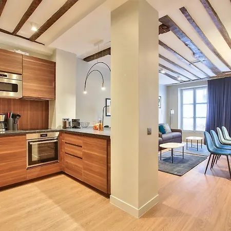 Apartment 73 - Etienne Marcel