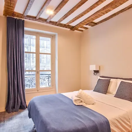 Apartment 73 - Etienne Marcel *