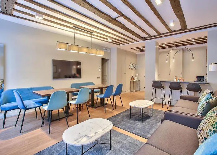 73 - Etienne Marcel Apartment *