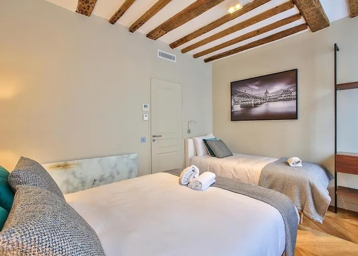 73 - Etienne Marcel *