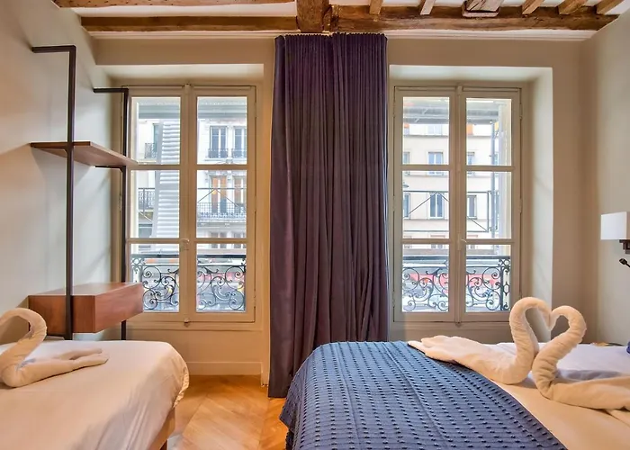 73 - Etienne Marcel Paris