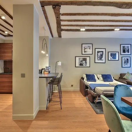 73 - Etienne Marcel * Париж